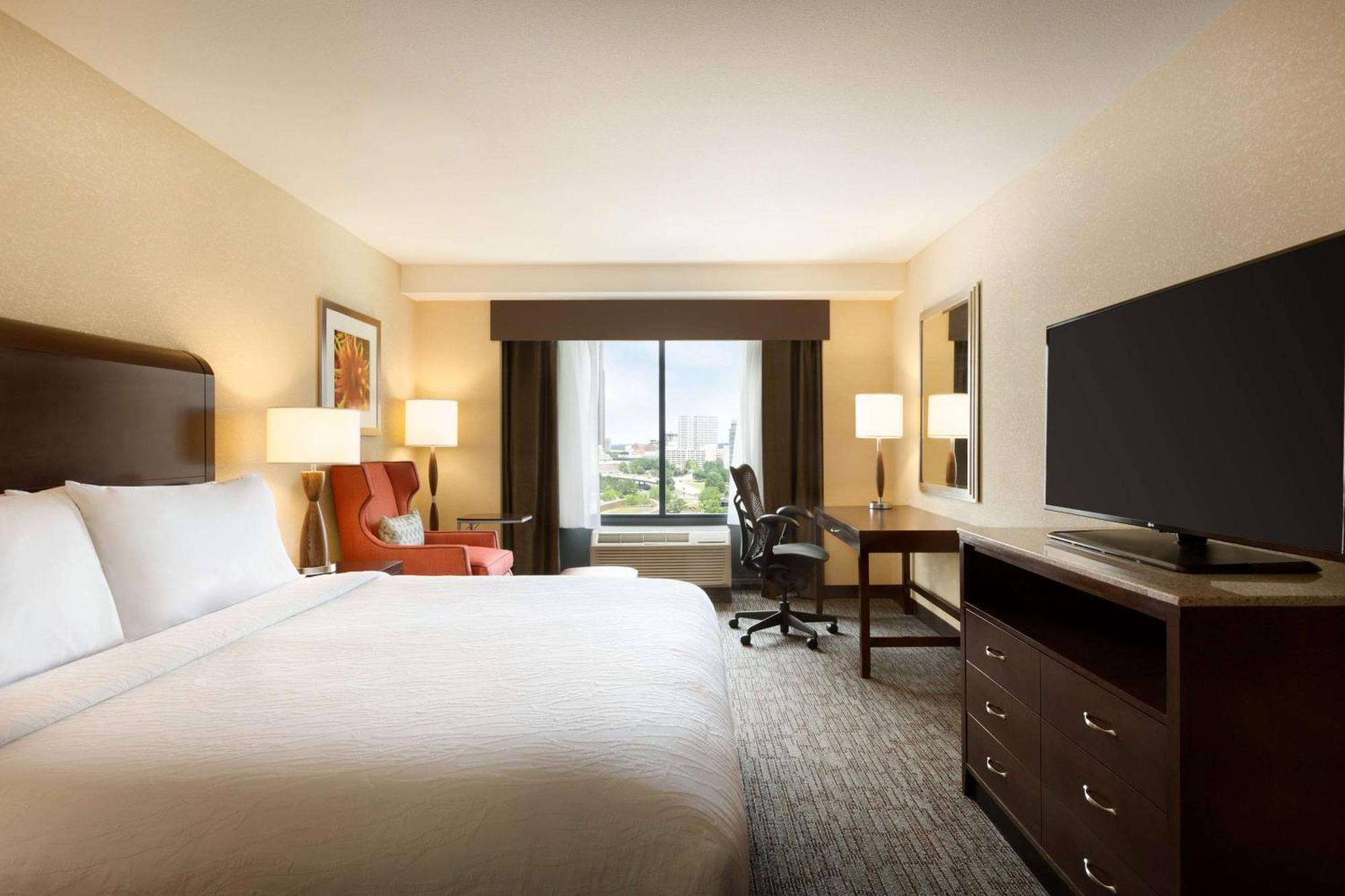 Hilton Garden Downtown Hotel 3*